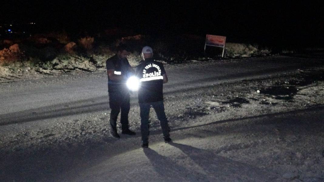 Topuğundan tüfekle kurşun yedi, kendi imkanıyla hastaneye gitti! 5